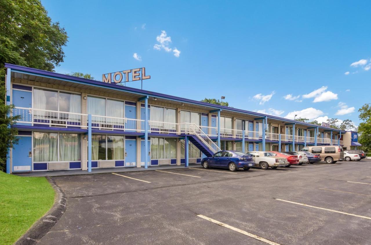 Americas Best Value Inn Wytheville Buitenkant foto