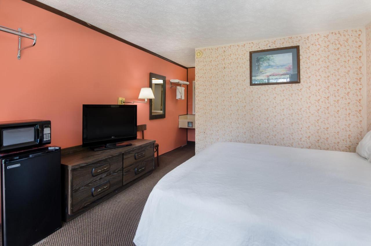 Americas Best Value Inn Wytheville Buitenkant foto