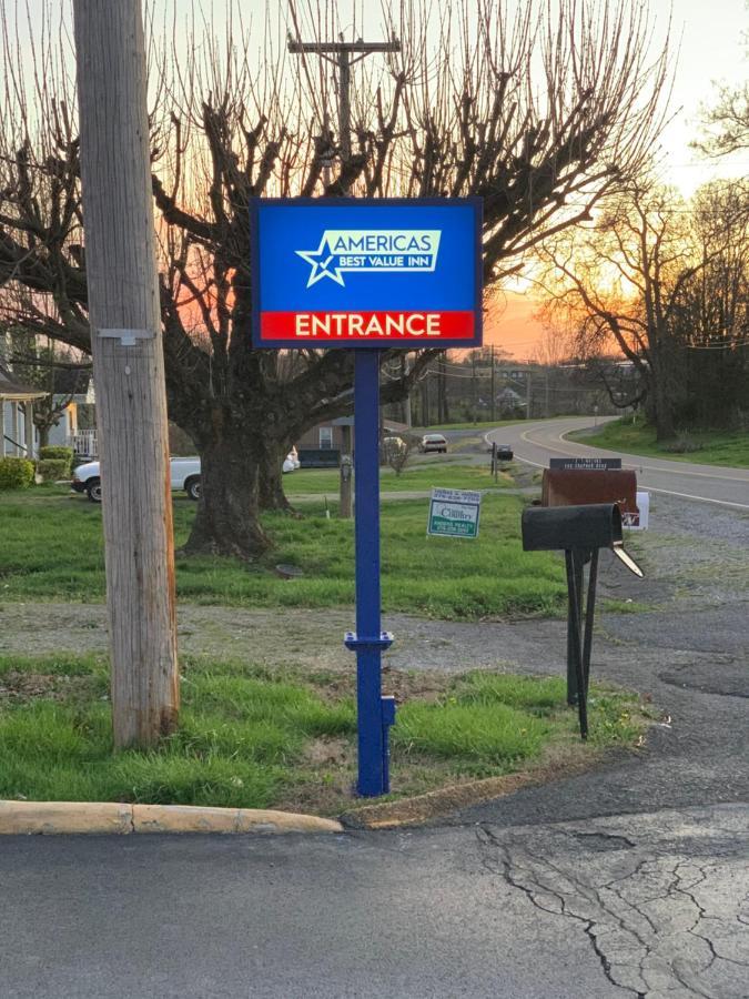 Americas Best Value Inn Wytheville Buitenkant foto